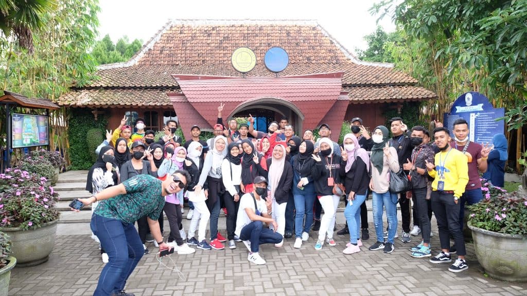 YBS team celebrating Family Day